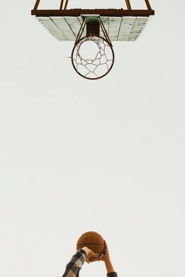 cross1 Michigan Basketball